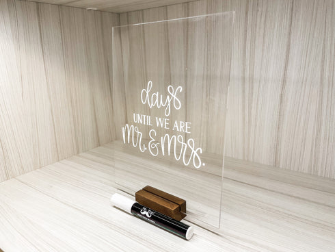 Small Standard Engagement Box