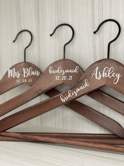 Custom Clothes Hangers | Wood