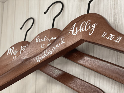 Custom Clothes Hangers | Wood