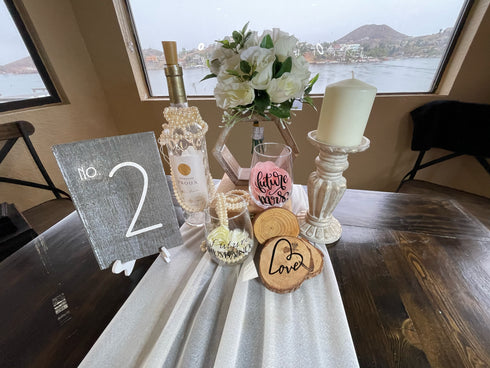 Table Number | Wood Plank Gray